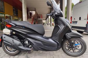 Piaggio Beverly 400 i.e. S