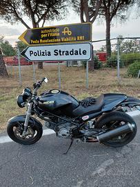 Ducati Monster 620 2002