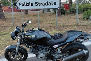Ducati Monster 620 2002