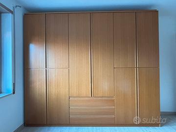 Armadio camera da letto - legno impiallacciato