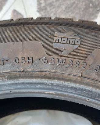 Gomme invernali 215 55 r 18 99v