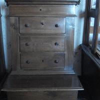 2 INGINOCCHIATOI ANTICHI GIA' RESTAURATI