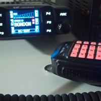 radio VHF/ UHF CRT Microm