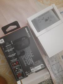 Nuovo Jbl Wave Buds