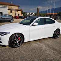 ALFA ROMEO Giulia (2016) - 2019