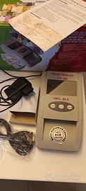 Money detector tx400