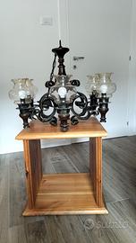 Lampadario in ferro battuto