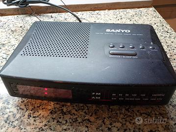 Radio Vintage Sanyo RM-5080 funzionante
