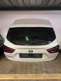 Sportellone nissan qashqai