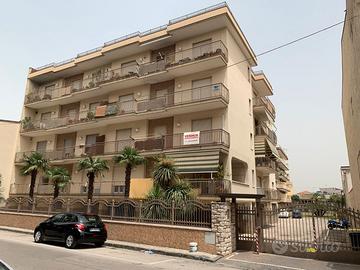 Appartamento 93 mq con posto auto frattamaggiore