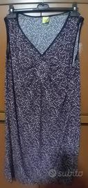 Vestito smanicato fantasia taglia forte