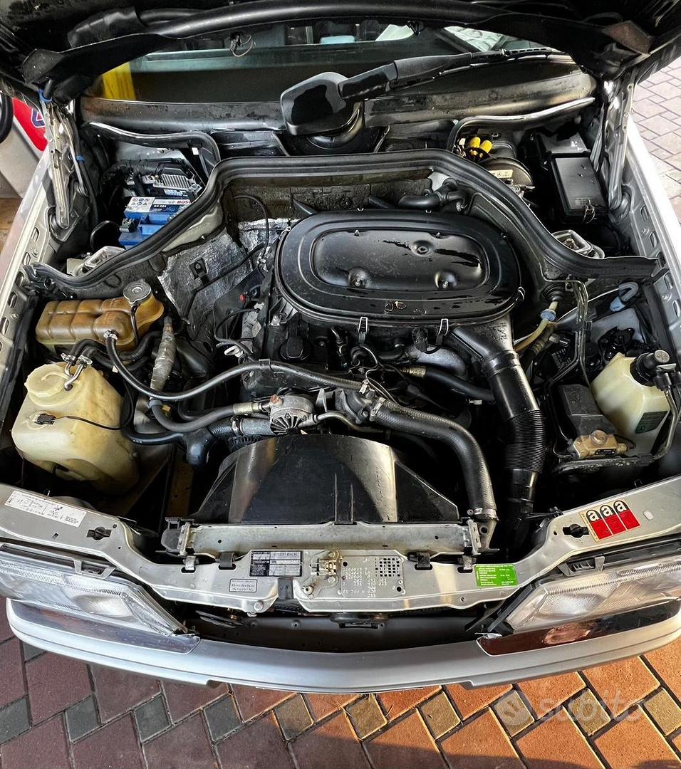 Mercedes-Benz 230Ce 1992 photo 3