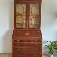 Mobile stile inglese con secrétaire