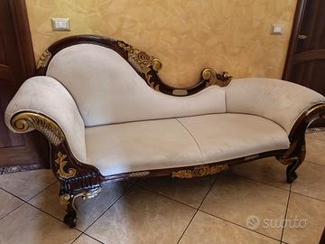 Salotto in legno massello come nuovo