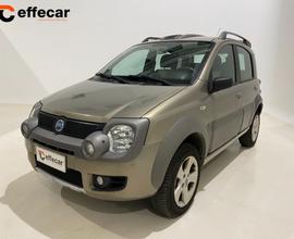 FIAT Panda 1.3 MJT 16V 4x4 Monster NEOPATENTATI