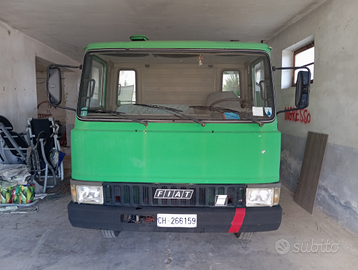 Camion OM 70 - 10 ribaltabile patente C