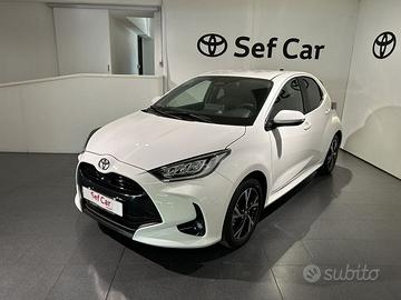 Toyota Yaris 1.5 Hybrid 5 porte Trend KM 0 AR...