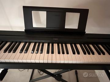Pianoforte digitale YAMAHA p 45