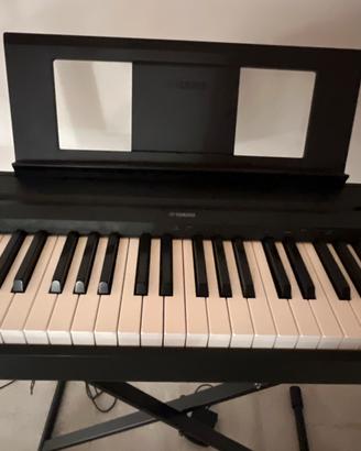 Pianoforte digitale YAMAHA p 45