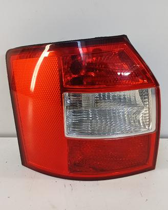 Fanale post sx AUDI A4 B6 Avant (8E5) '00