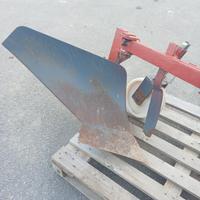 aratro Nardi usato per lavorazione terra 