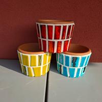 Vasi decorati per piante da giardino 