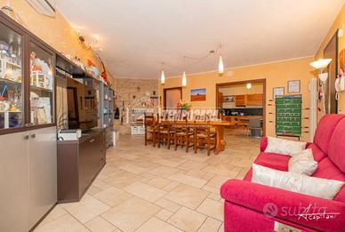 Villa di Testa con giardino a San Bortolo!