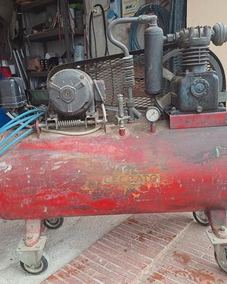 Compressore Ceccato da 200 litri