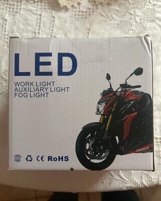 Luci LED ausiliari fendinebbia x moto