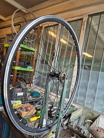 ruota posteriore  28 pollici 