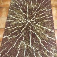 tappeto tronco albero 