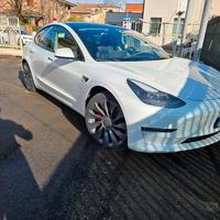 Tesla Model 3 Performance 