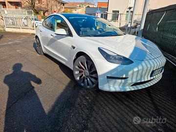 Tesla Model 3 Performance 