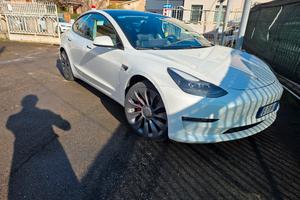 Tesla Model 3 Performance 