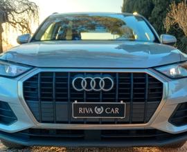 Audi q3 s tronic 2019 iva esposta