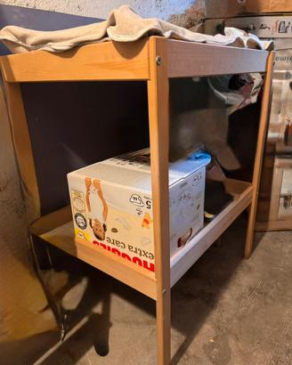 Fasciatoio ikea con cuscino