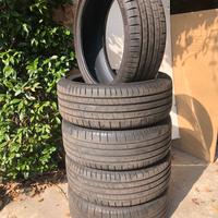 Pirelli pZero 205/40 R18