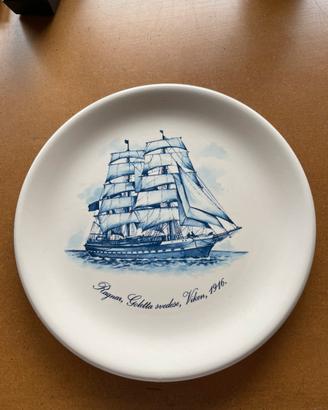Piatto in ceramica da collezione