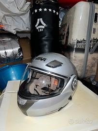 CASCO MOTO GIVI tenuto bene