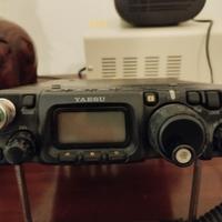 Radio HF VHF UHF Yaesu FT 817