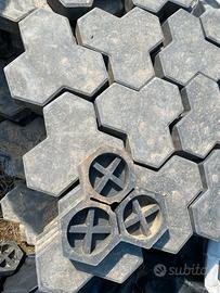 Mattonelle auto bloccanti in gomma nuove