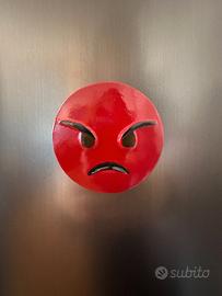 CALAMITA EMOJI IN GESSO CERAMICO DIPINTO A MANO