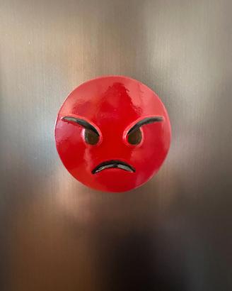CALAMITA EMOJI IN GESSO CERAMICO DIPINTO A MANO