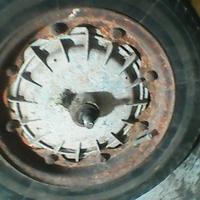 mozzo anteriore con cerchio  per lambretta anni 60