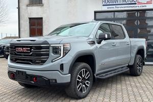 GMC SIERRA 1500 AT4 CREW CAB 4x4 6.2L ECOTEC3 V8 E