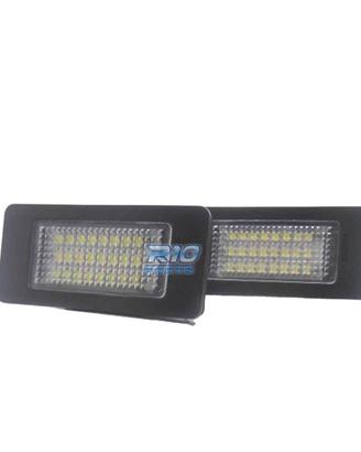 LUCI A LED TARGA BMW