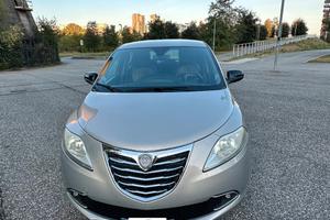 Lancia Ypsilon 0.9 TwinAir 85 CV 5 porte S&S Plati