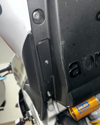 Tappo pedane aprilia