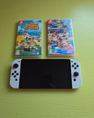 Nintendo Switch OLED + Zelda + Mario Kart + AC