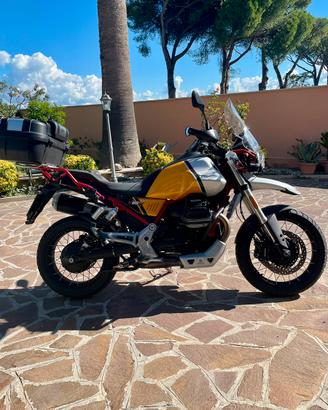 Moto Guzzi V 85 TT “Pari al nuovo” Euro 5 Unipro !